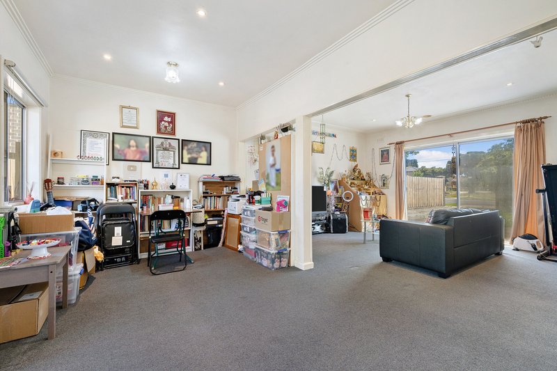 Photo - 1/1450 Centre Road, Clayton South VIC 3169 - Image 3