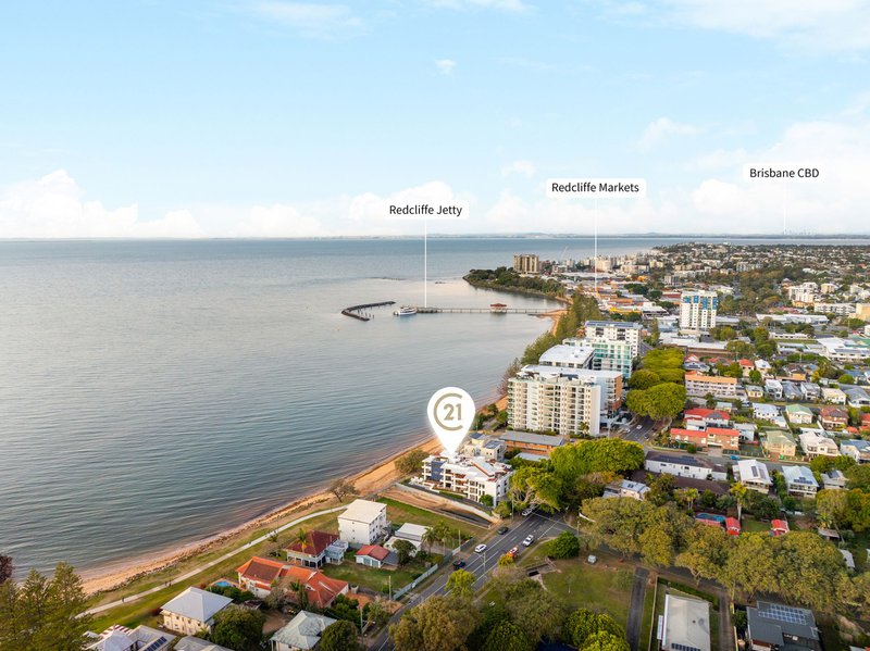 Photo - 11/46-48 Prince Edward Parade, Redcliffe QLD 4020 - Image 28