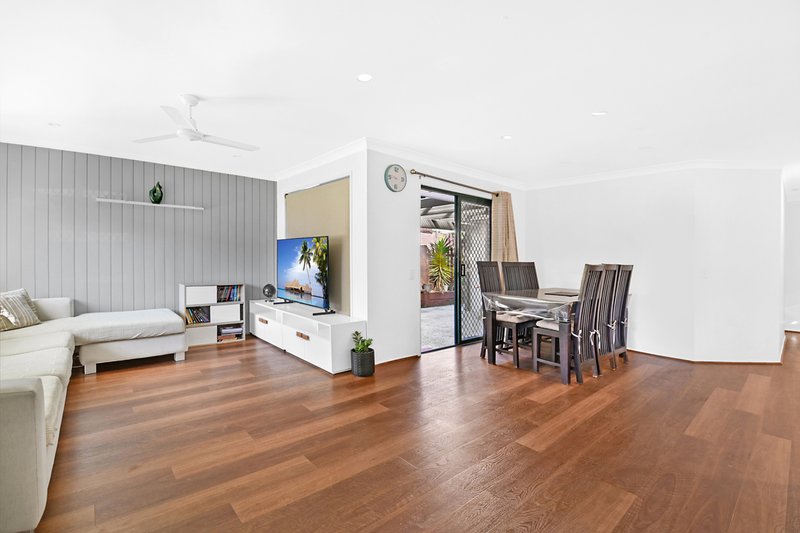 Photo - 1/146 Greenacre Drive, Parkwood QLD 4214 - Image 3