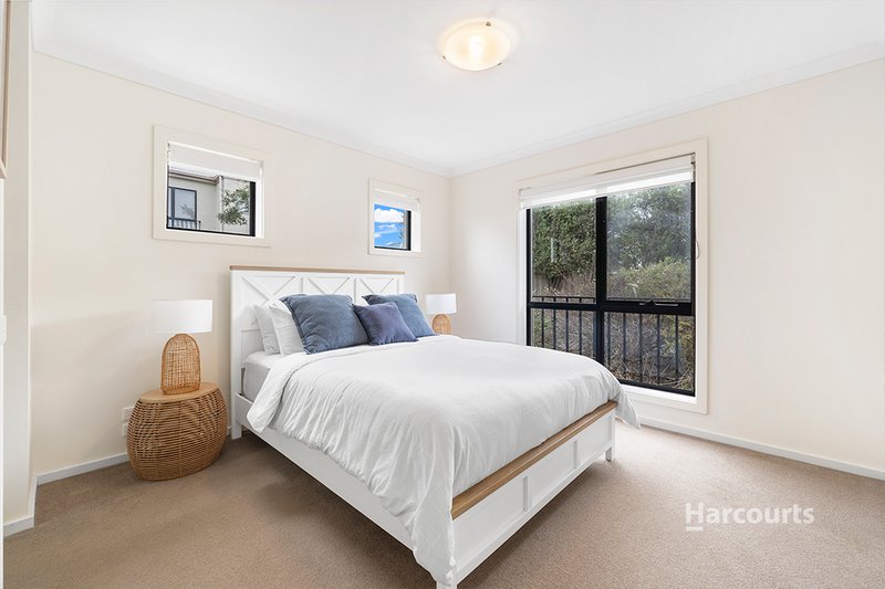 Photo - 1/146 Thompson Avenue, Cowes VIC 3922 - Image 4