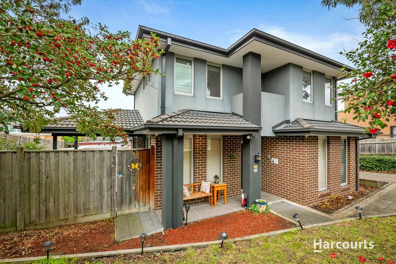 Photo - 1/147 Heatherdale Road, Vermont VIC 3133 - Image 1