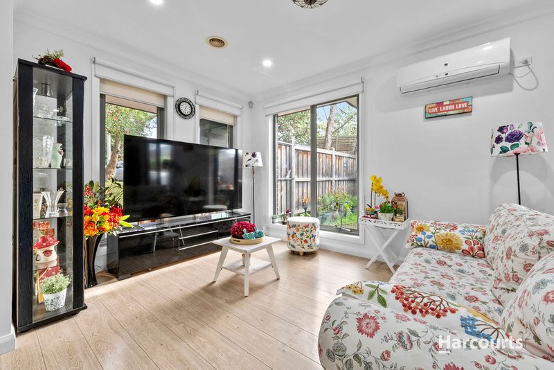 Photo - 1/147 Heatherdale Road, Vermont VIC 3133 - Image 4