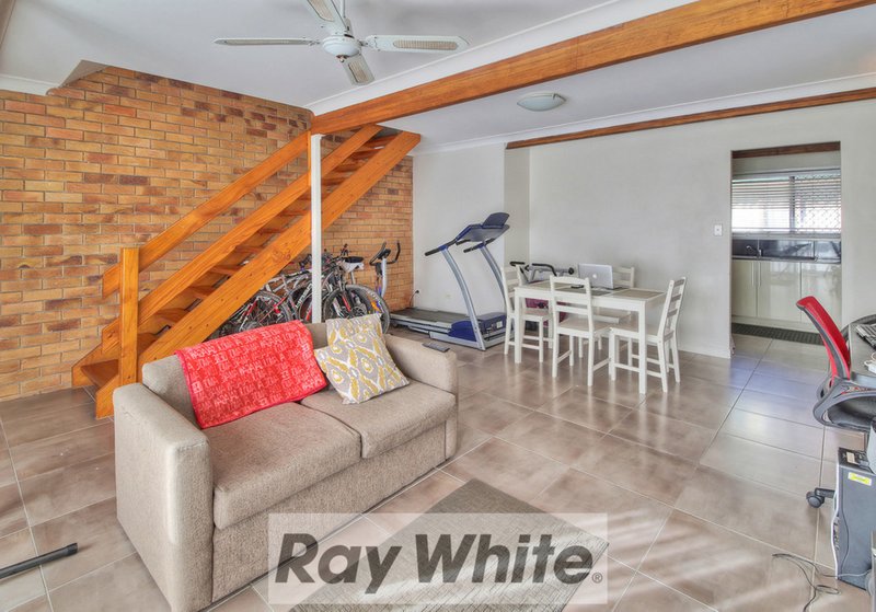 Photo - 1/147 Kingston Road, Woodridge QLD 4114 - Image 4