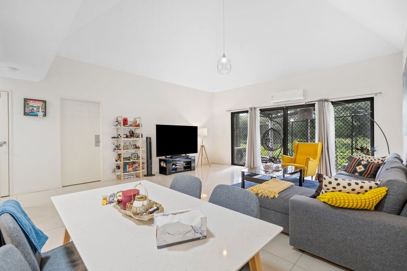 Photo - 1/148 Beenleigh Road, Sunnybank QLD 4109 - Image 6