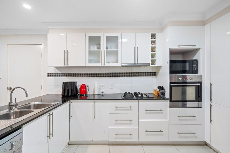 Photo - 1/148 Beenleigh Road, Sunnybank QLD 4109 - Image 9