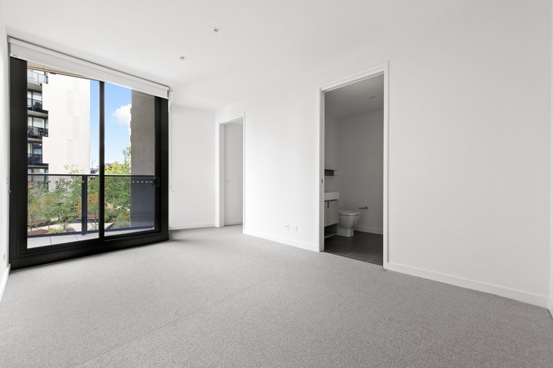 Photo - 114/9 Foundation Boulevard, Burwood East VIC 3151 - Image 7