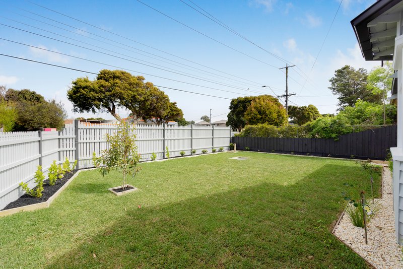 Photo - 1/149 Kangaroo Road, Hughesdale VIC 3166 - Image 9