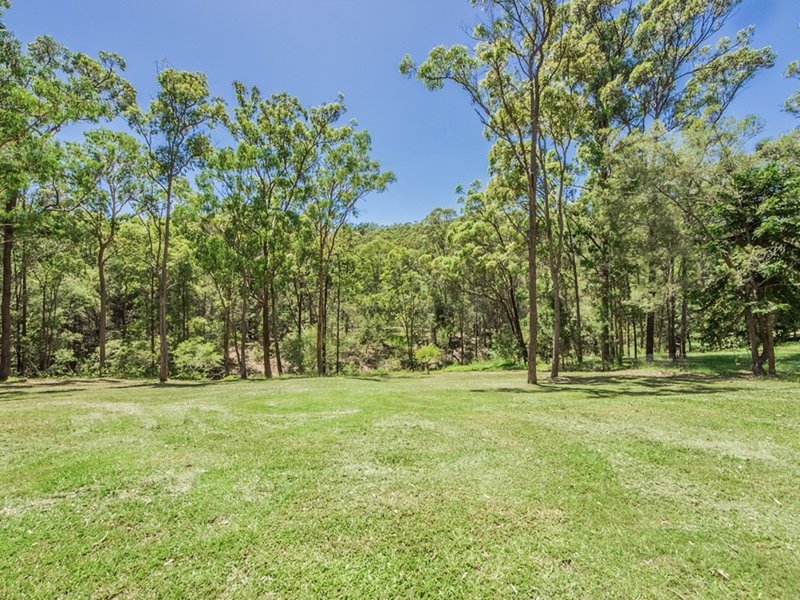 Photo - 114a Bonogin Rd , Bonogin QLD 4213 - Image 3