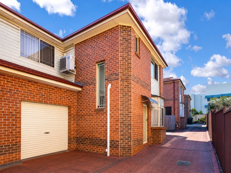 Photo - 1/14a Kennington Oval , Auburn NSW 2144 - Image 16