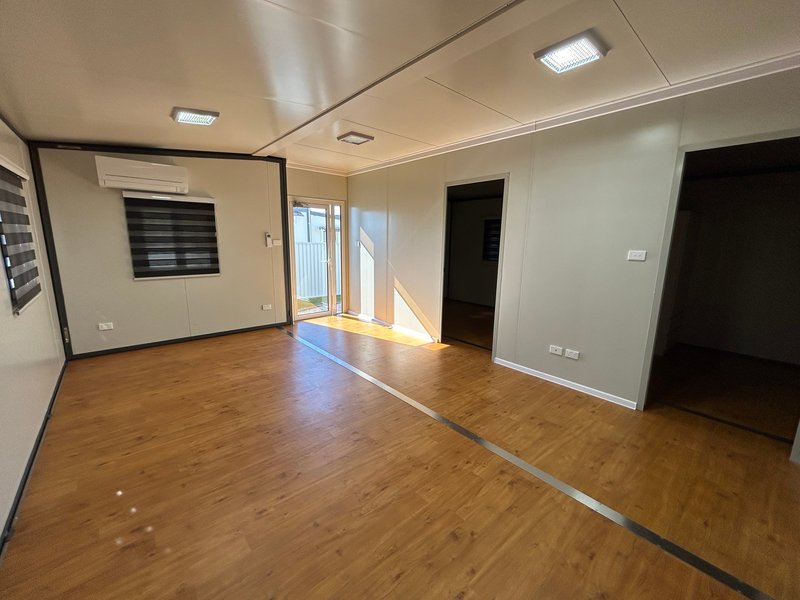 Photo - 114A Murphy Street, Point Vernon QLD 4655 - Image 11