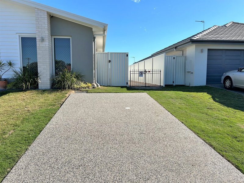 Photo - 114A Murphy Street, Point Vernon QLD 4655 - Image 14