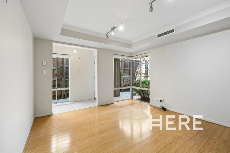 Photo - 114a Northwood Street, West Leederville WA 6007 - Image 5