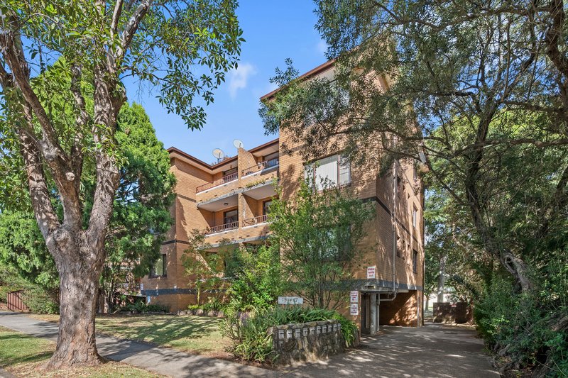 Photo - 1/15-17 St Georges Road, Penshurst NSW 2222 - Image 2