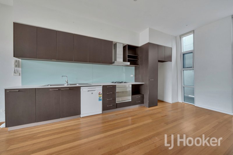 Photo - 1/15-19 Stawell Street, North Melbourne VIC 3051 - Image 2