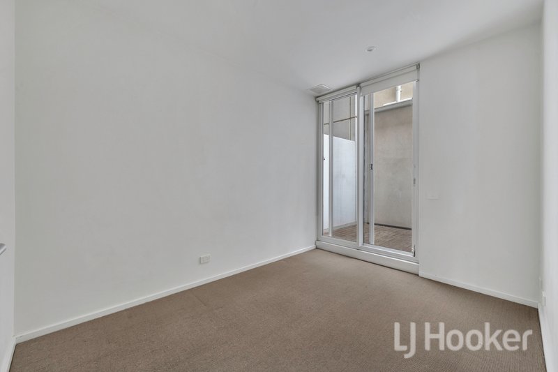 Photo - 1/15-19 Stawell Street, North Melbourne VIC 3051 - Image 4