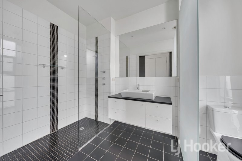 Photo - 1/15-19 Stawell Street, North Melbourne VIC 3051 - Image 5
