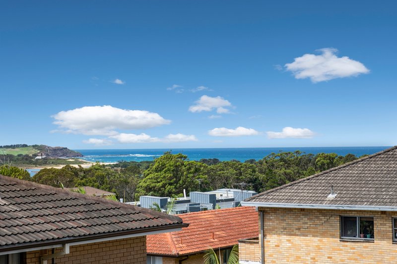 Photo - 11/5-7 Westminster Avenue, Dee Why NSW 2099 - Image 2