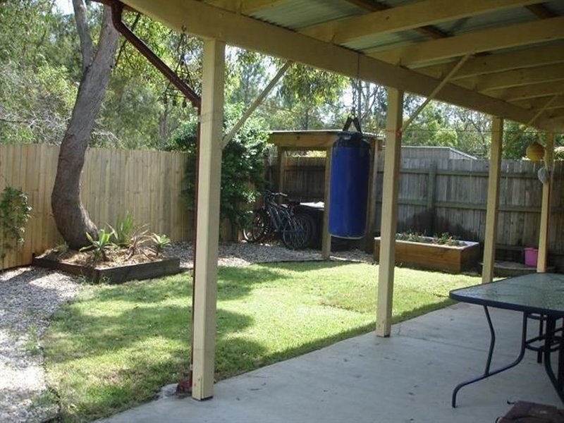 Photo - 1/15 Adventure Avenue, Oxenford QLD 4210 - Image 2