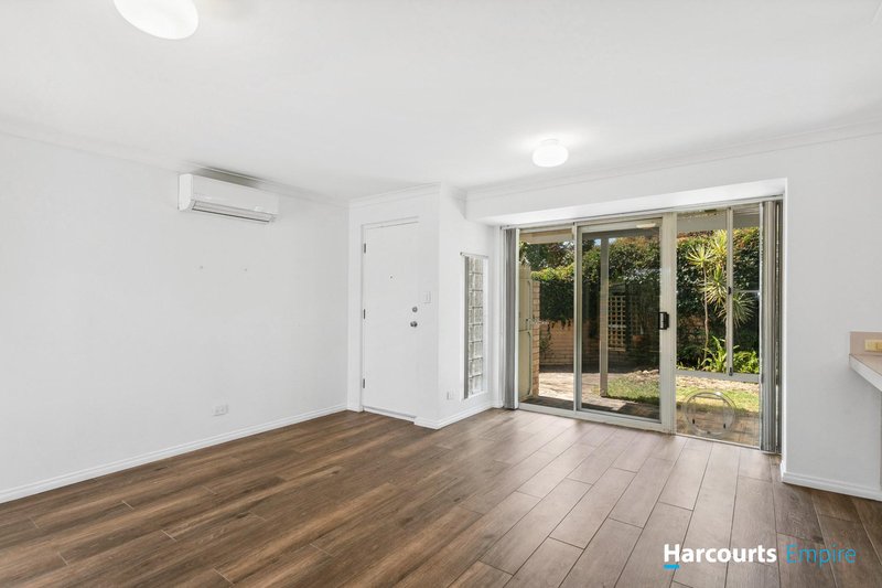 Photo - 1/15 Albemarle Street, Scarborough WA 6019 - Image 3