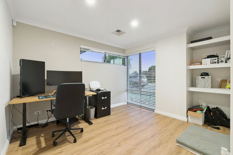 Photo - 115 Barbarossa Drive, Caversham WA 6055 - Image 4