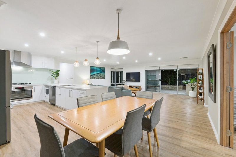 Photo - 115 Barbarossa Drive, Caversham WA 6055 - Image 9