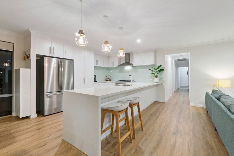 Photo - 115 Barbarossa Drive, Caversham WA 6055 - Image 10