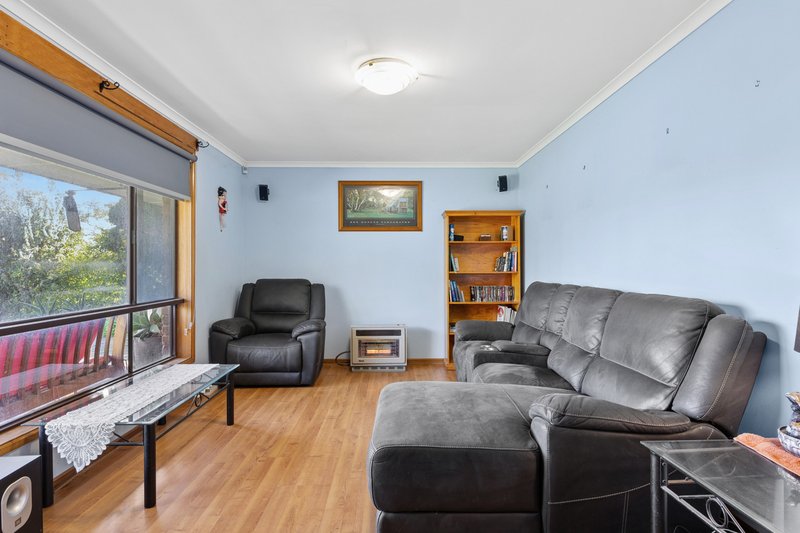 Photo - 115 Barcelona Road, Noarlunga Downs SA 5168 - Image 2