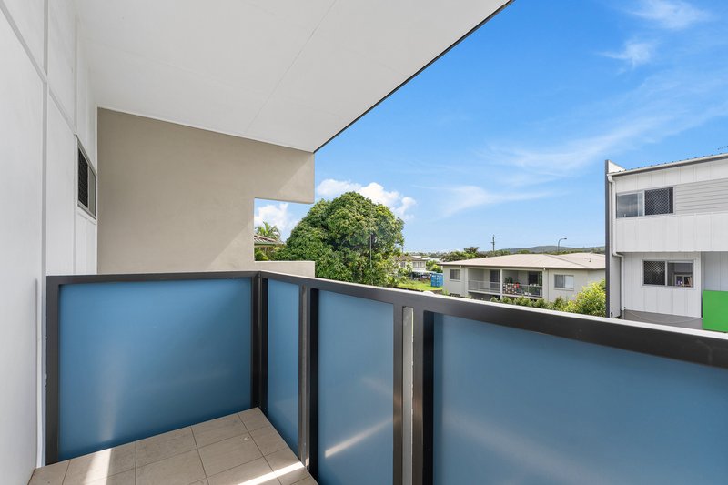 Photo - 1/15 Bland Street, Coopers Plains QLD 4108 - Image 10