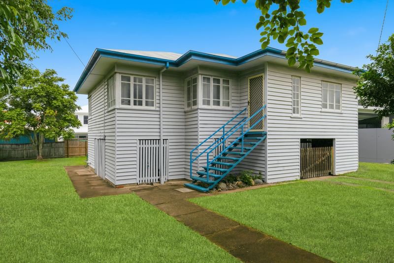 Photo - 115 Borden Street, Sherwood QLD 4075 - Image 1