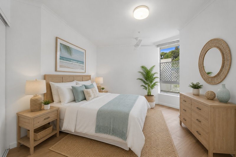 Photo - 1/15 Brighton Street, Biggera Waters QLD 4216 - Image 6