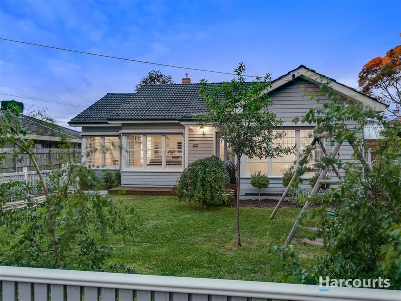 Photo - 1/15 Bursaria Avenue, Ferntree Gully VIC 3156 - Image 2