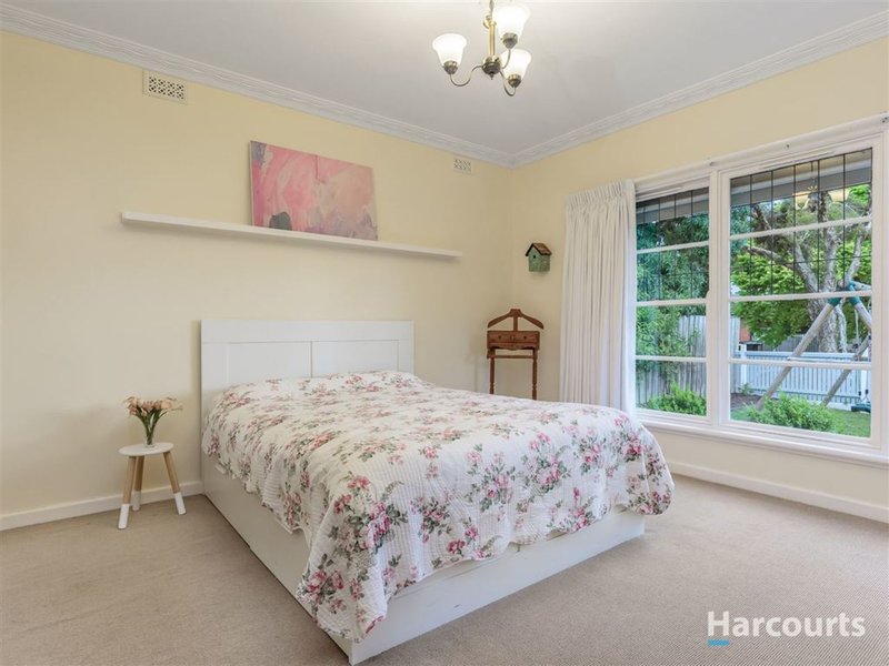 Photo - 1/15 Bursaria Avenue, Ferntree Gully VIC 3156 - Image 8