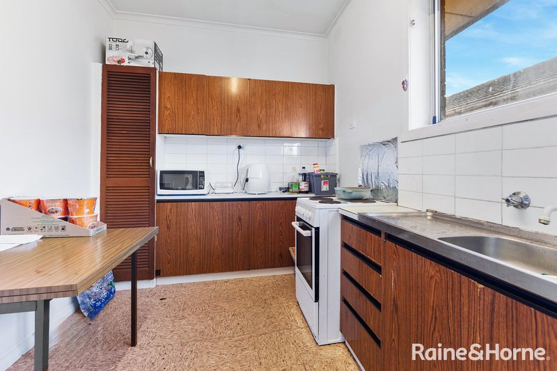 Photo - 11/5 Carmichael Street, West Footscray VIC 3012 - Image 7