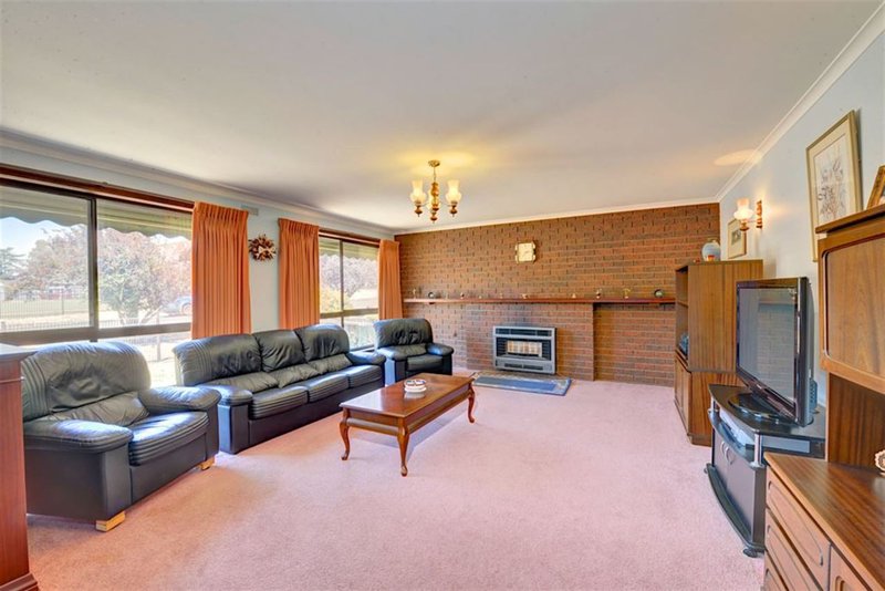 Photo - 115 Church Street, Creswick VIC 3363 - Image 2