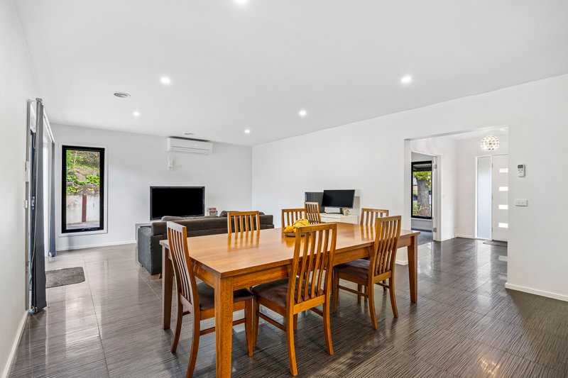 Photo - 115 Clayton Street, Golden Point VIC 3350 - Image 7