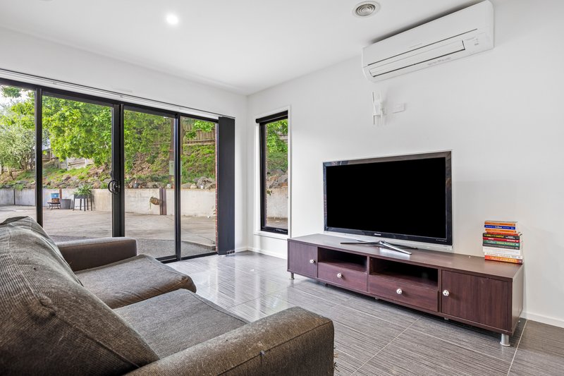 Photo - 115 Clayton Street, Golden Point VIC 3350 - Image 10