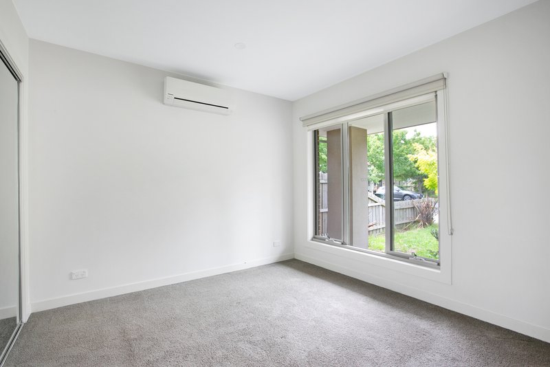 Photo - 1/15 Compton Street, Reservoir VIC 3073 - Image 8