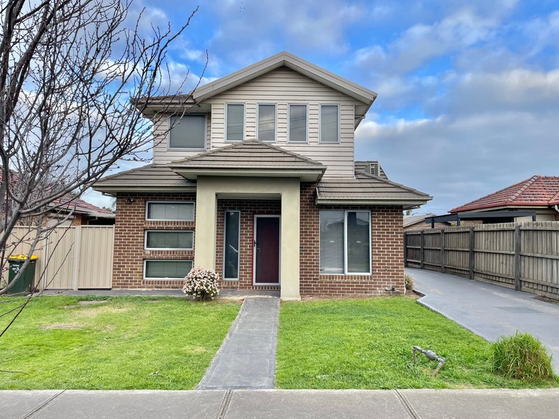 Photo - 1/15 Corrigan Avenue, Brooklyn VIC 3012 - Image 1