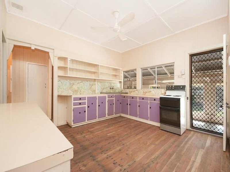 Photo - 115 Dearness St , Garbutt QLD 4814 - Image 5