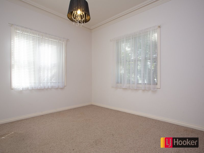 Photo - 115 Denison Street, Tamworth NSW 2340 - Image 13