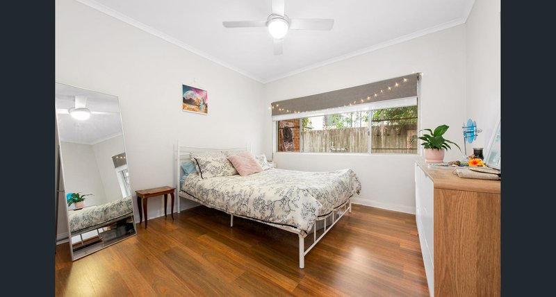 Photo - 1/15 Deviney Street, Morningside QLD 4170 - Image 5