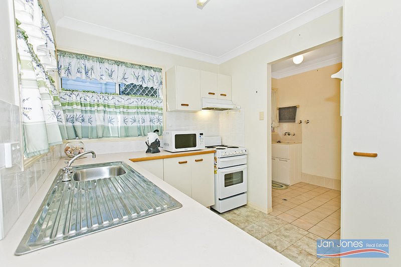 Photo - 1/15 Dix St , Redcliffe QLD 4020 - Image 7