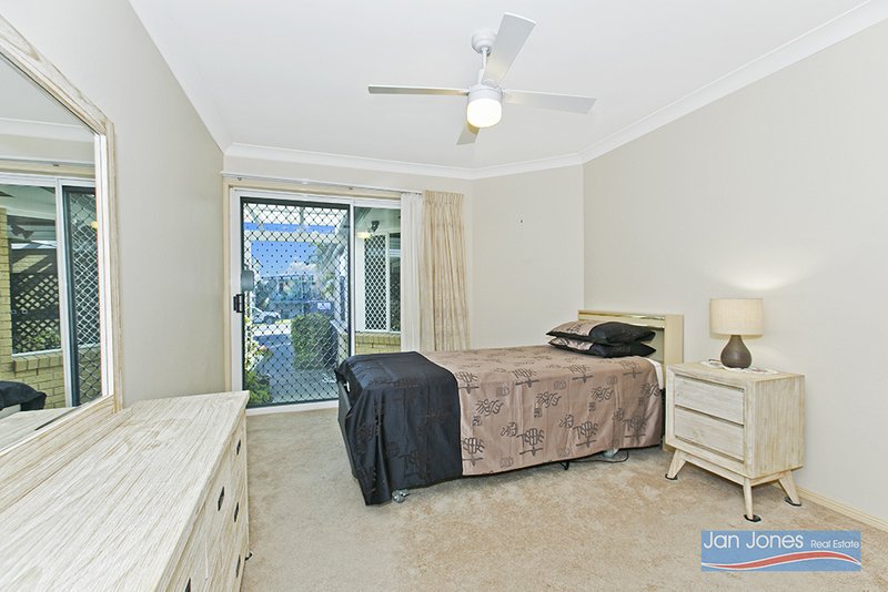 Photo - 1/15 Dix St , Redcliffe QLD 4020 - Image 9