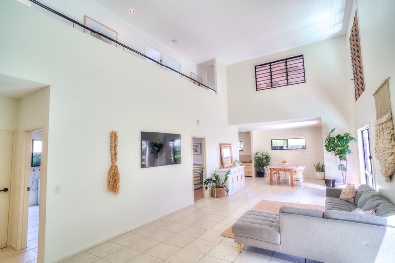 Photo - 1/15 Dolphin Court, Agnes Water QLD 4677 - Image