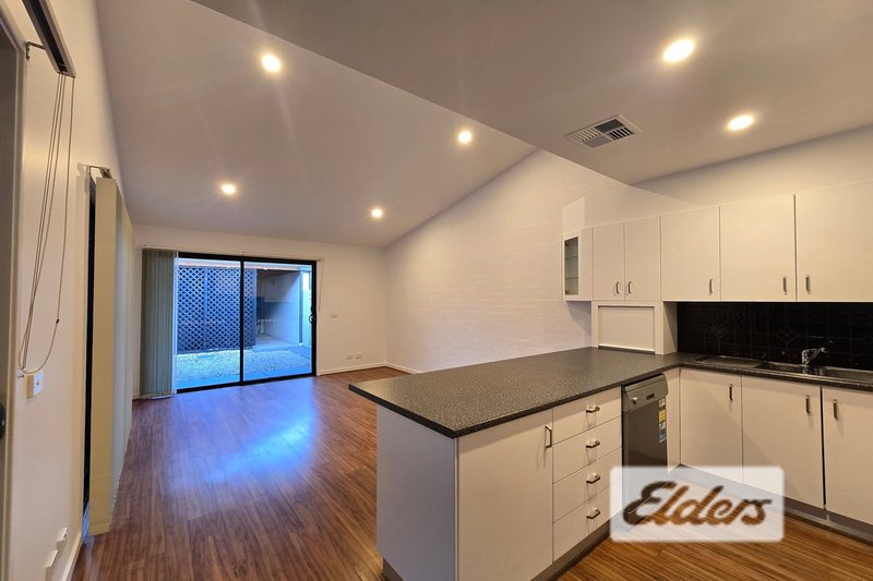 Photo - 1/15 Emerald Street, Hamilton North NSW 2292 - Image 5