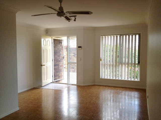 Photo - 1/15 Epala Street, Carina QLD 4152 - Image 3