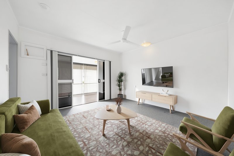 Photo - 115 Ernest Street, Innisfail QLD 4860 - Image 3