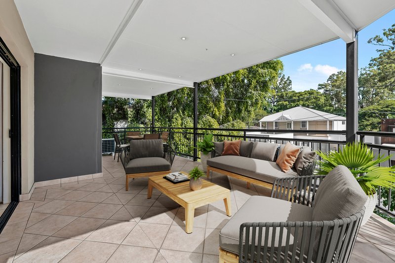 Photo - 1/15 Eskgrove Street, East Brisbane QLD 4169 - Image 3