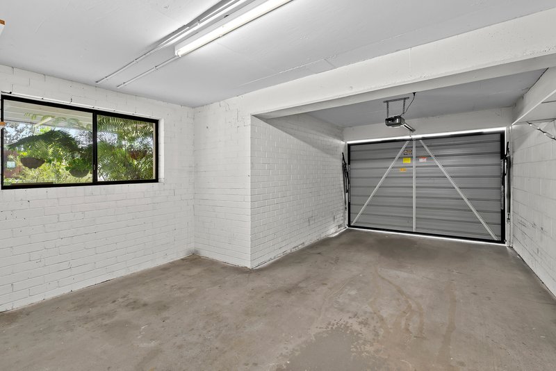 Photo - 1/15 Eskgrove Street, East Brisbane QLD 4169 - Image 12