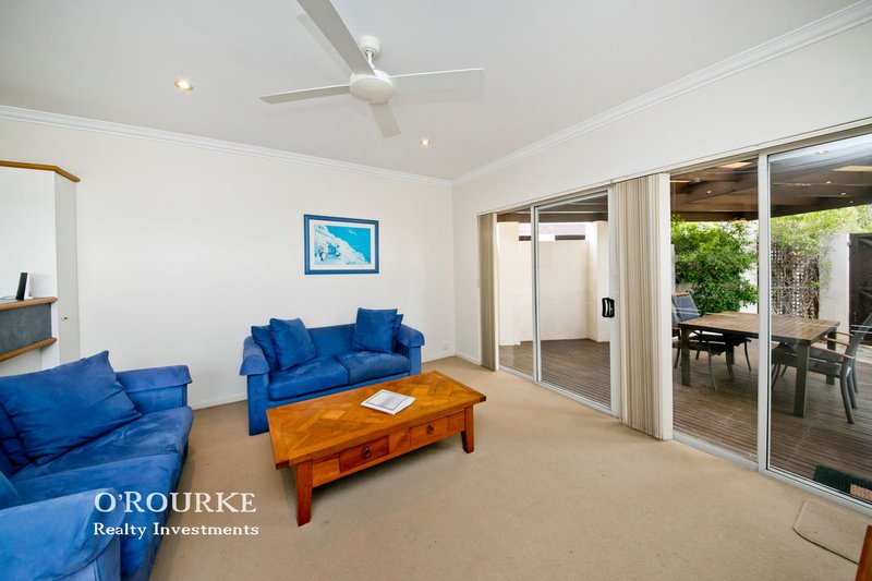 Photo - 1/15 Filburn Street, Scarborough WA 6019 - Image 6